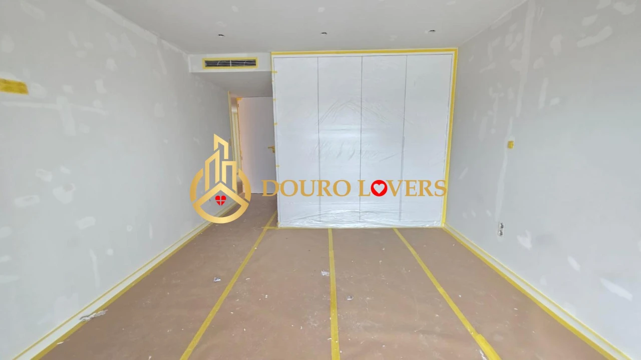 Moradia T4 para Venda em Aguas Santas Foto 15