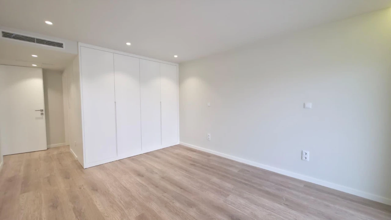 Moradia T4 para Venda em Aguas Santas Foto 16