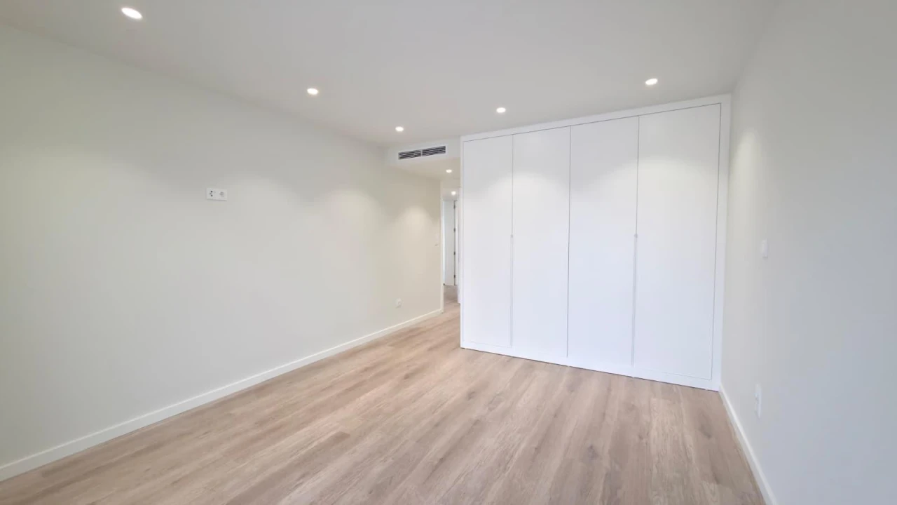 Moradia T4 para Venda em Aguas Santas Foto 17