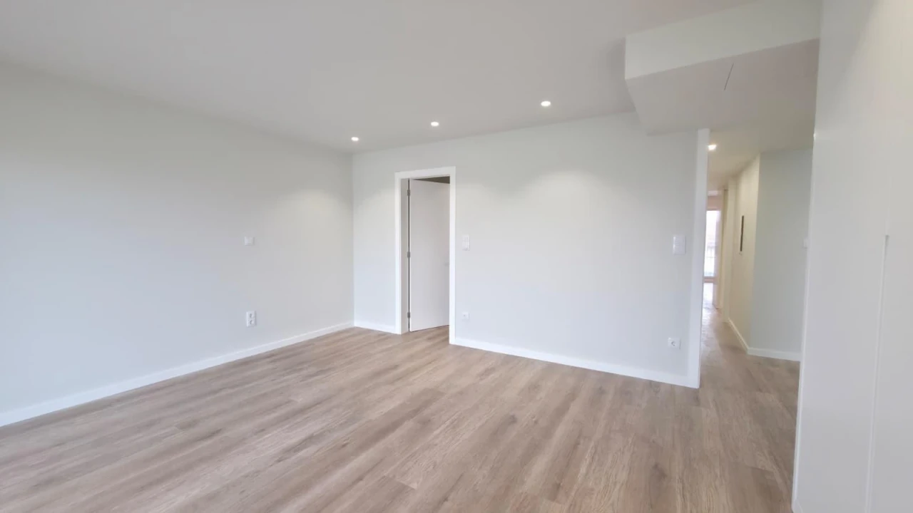 Moradia T4 para Venda em Aguas Santas Foto 23