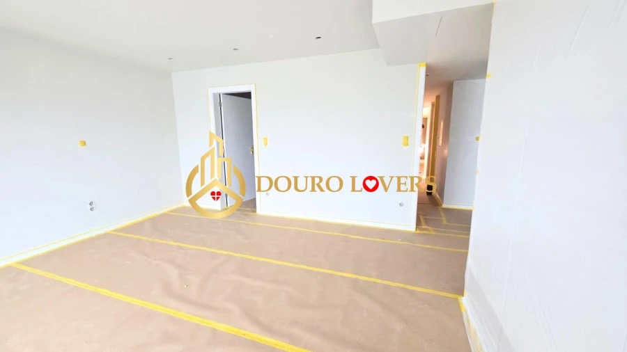 Moradia T4 para Venda em Aguas Santas Foto 24