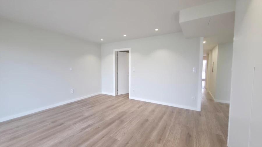 Moradia T4 para Venda em Aguas Santas Foto 23