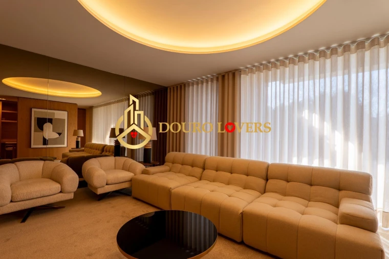 Apartamento T4 para Venda em Santa Marinha e São Pedro da Afurada Foto 15