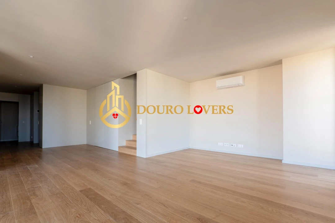 Apartamento T3 para Venda em Santa Marinha e São Pedro da Afurada Foto 8