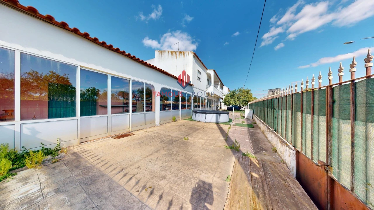 Moradia T6 para Venda em Estômbar e Parchal Foto 20