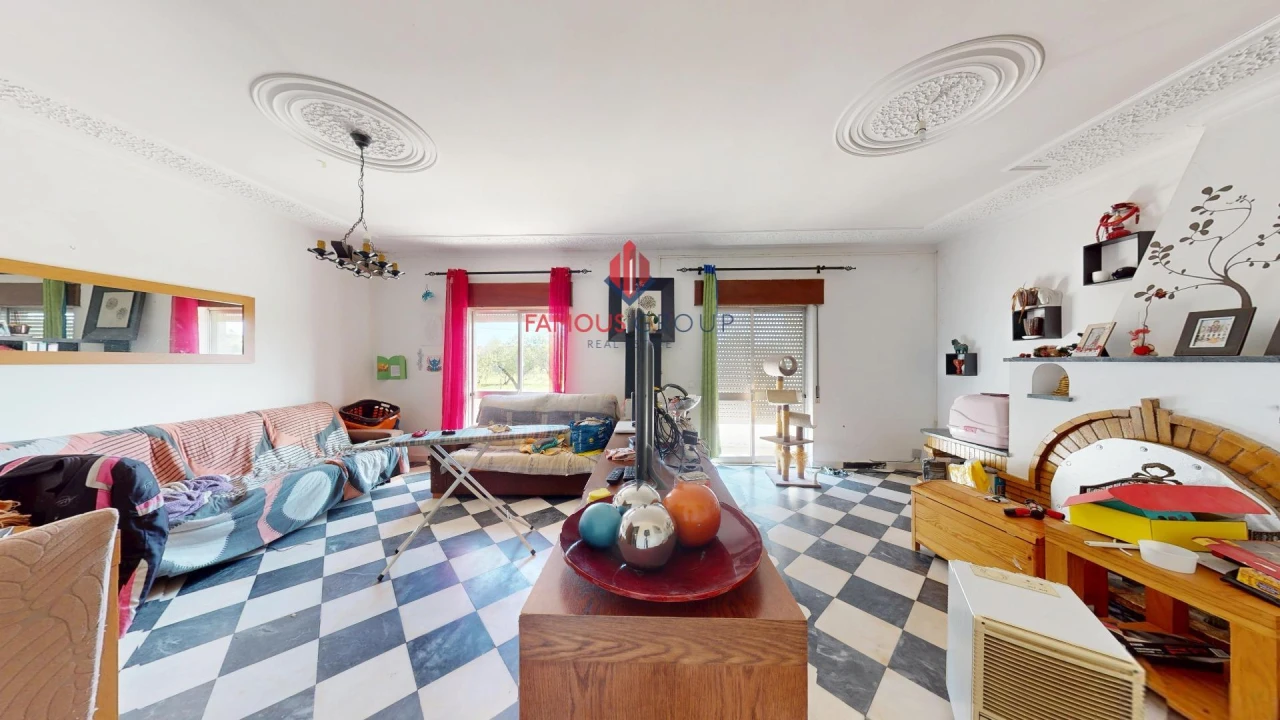 Moradia T6 para Venda em Estômbar e Parchal Foto 24