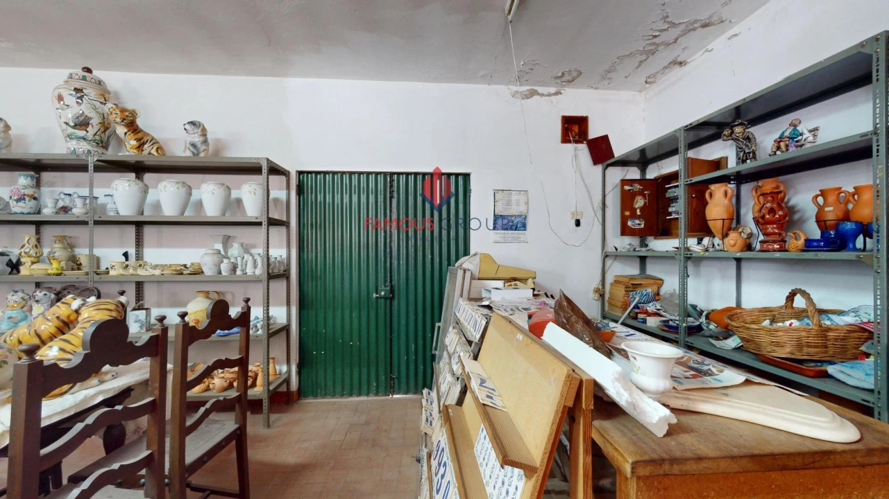 Moradia T6 para Venda em Estômbar e Parchal Foto 7