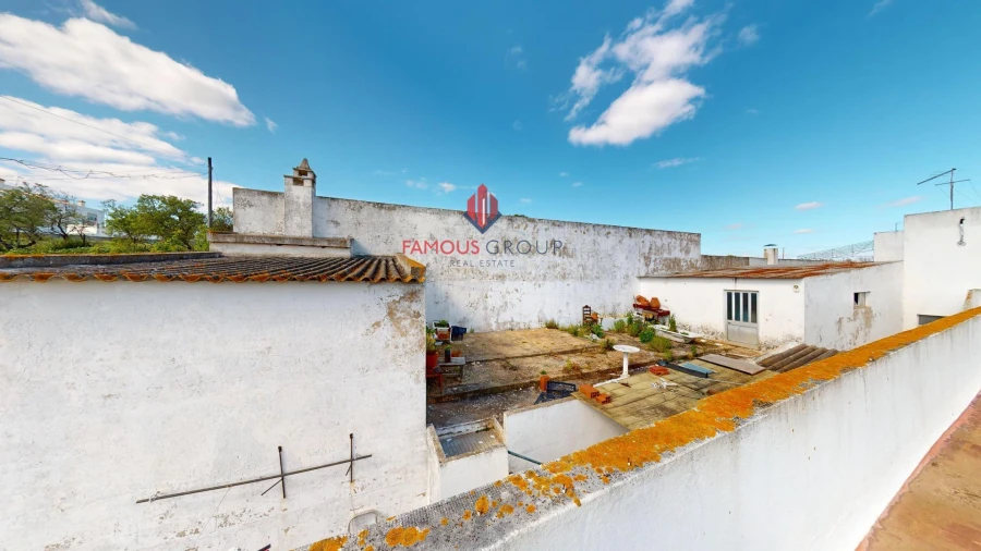 Moradia T6 para Venda em Estômbar e Parchal Foto 18