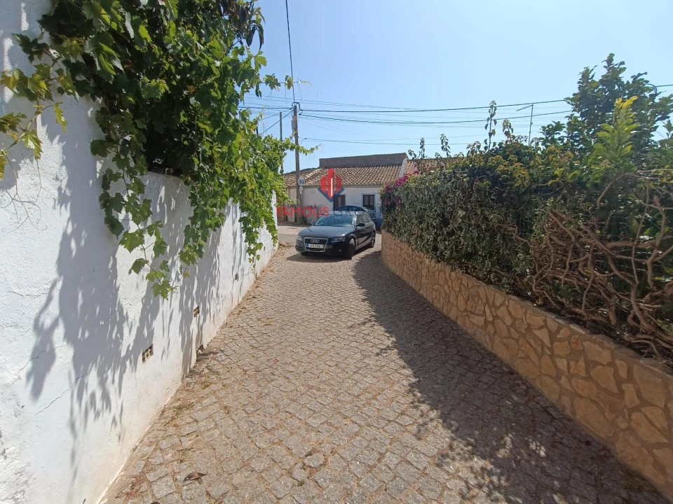 Moradia T1 para Venda em Vila do Bispo e Raposeira Foto 19