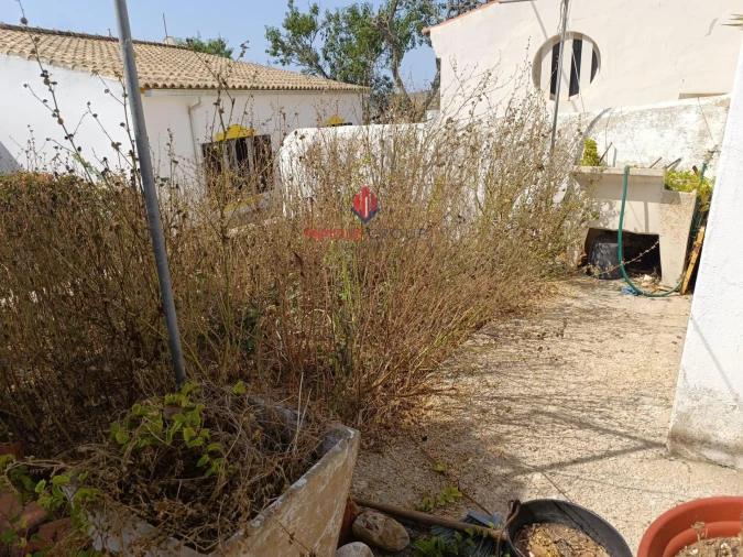 Moradia T1 para Venda em Vila do Bispo e Raposeira Foto 16