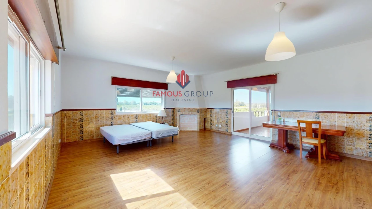 Moradia T7 para Venda em Alvor Foto 19