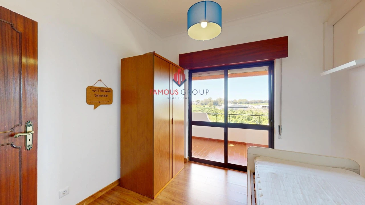 Moradia T7 para Venda em Alvor Foto 30