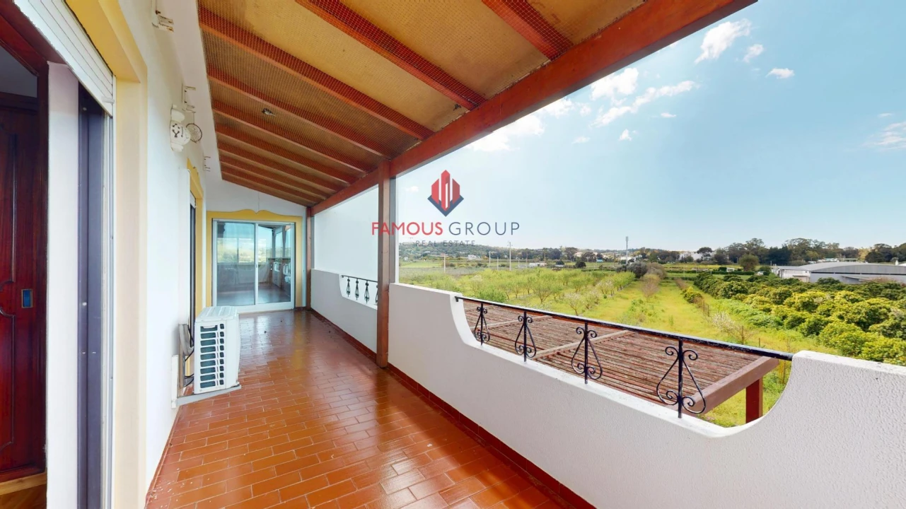 Moradia T7 para Venda em Alvor Foto 39