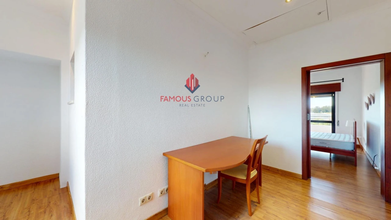 Moradia T7 para Venda em Alvor Foto 40