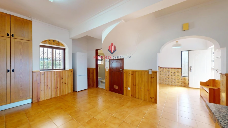 Moradia T7 para Venda em Alvor Foto 11