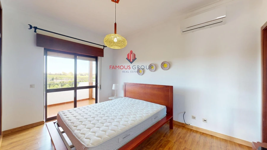 Moradia T7 para Venda em Alvor Foto 36