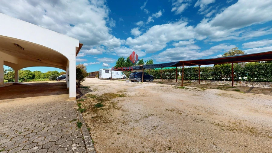 Moradia T7 para Venda em Alvor Foto 43