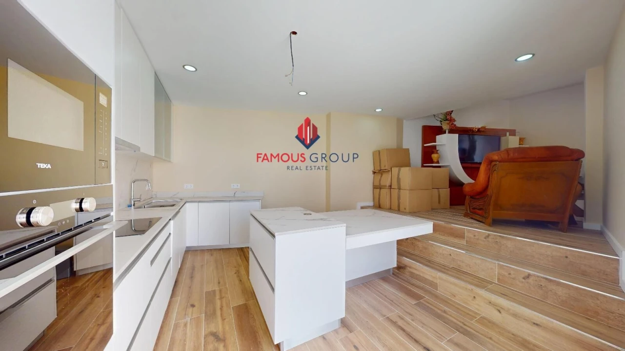 Moradia T4 para Venda em Mexilhoeira Grande Foto 26