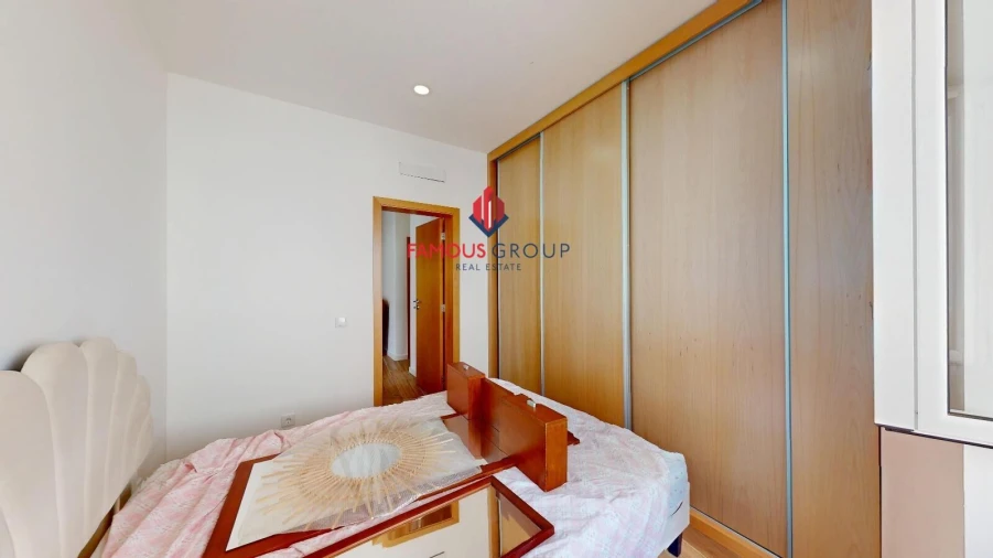 Moradia T4 para Venda em Mexilhoeira Grande Foto 14