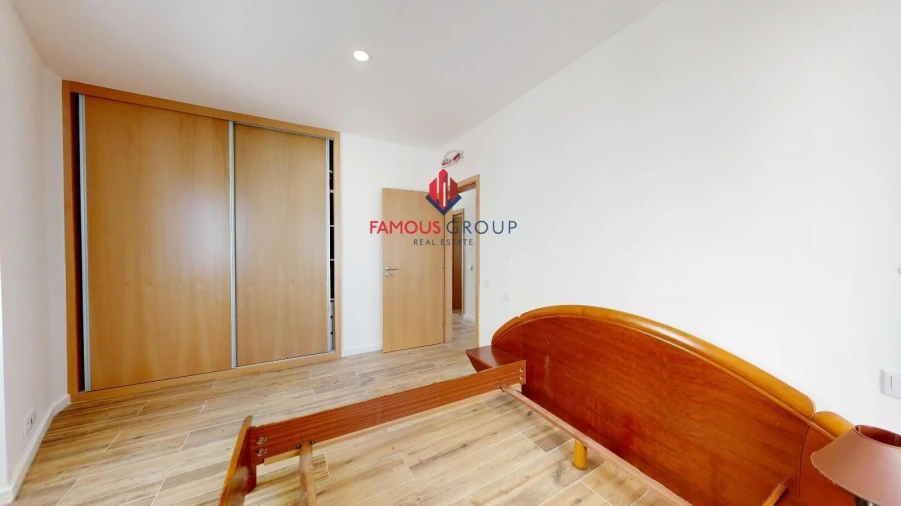 Moradia T4 para Venda em Mexilhoeira Grande Foto 28