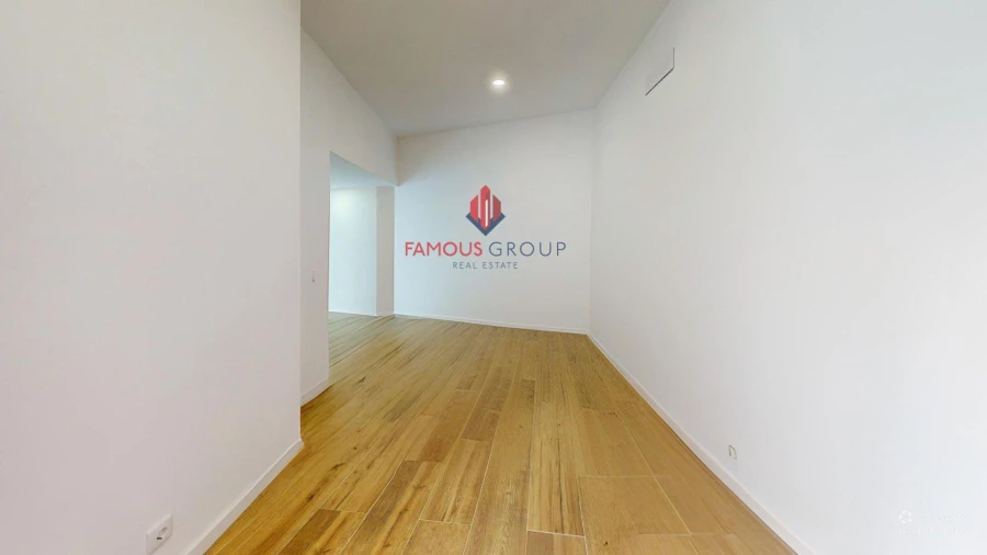 Moradia T4 para Venda em Mexilhoeira Grande Foto 31