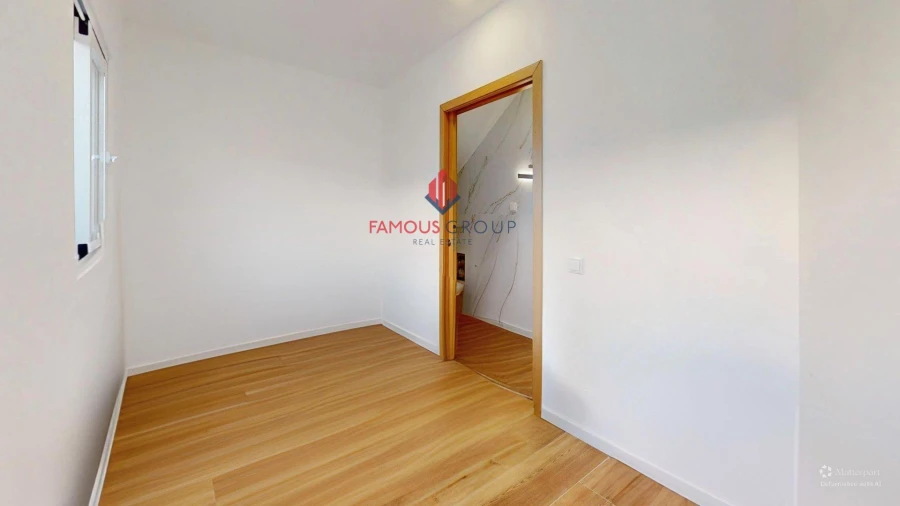 Moradia T4 para Venda em Mexilhoeira Grande Foto 48