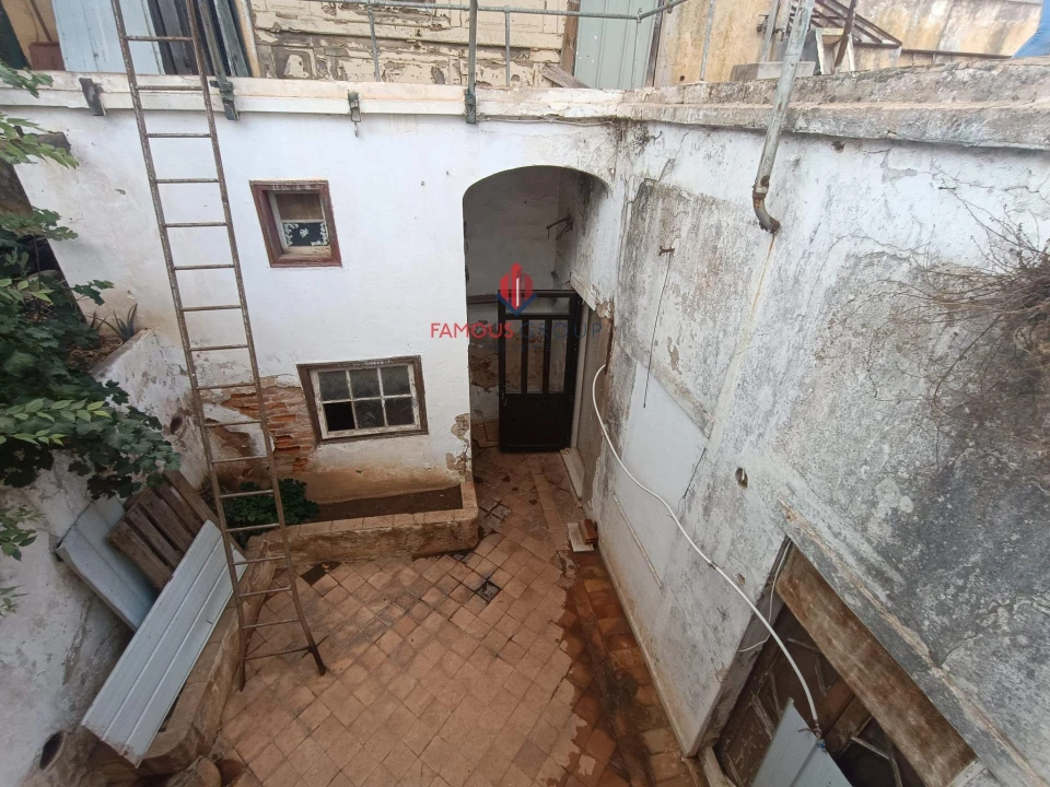 Moradia T3 para Venda em Portimão Foto 8