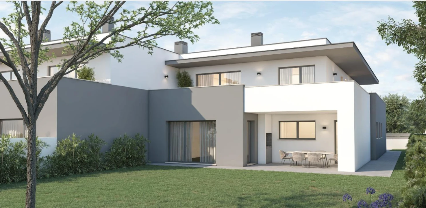 Moradia T4 para Venda em Colmeias e Memória Foto 25