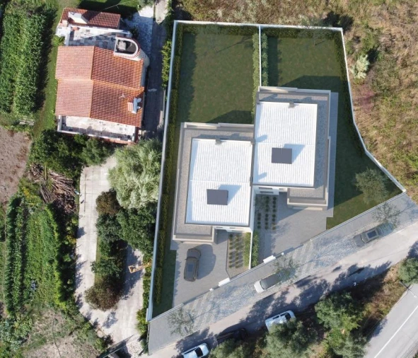 Moradia T4 para Venda em Colmeias e Memória Foto 28