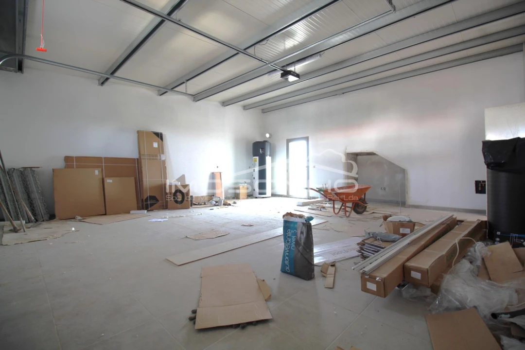 Moradia T4 para Venda em Batalha Foto 17