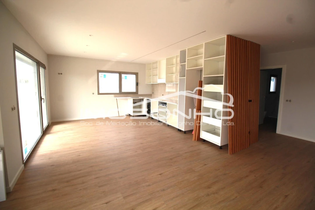 Moradia T4 para Venda em Batalha Foto 21