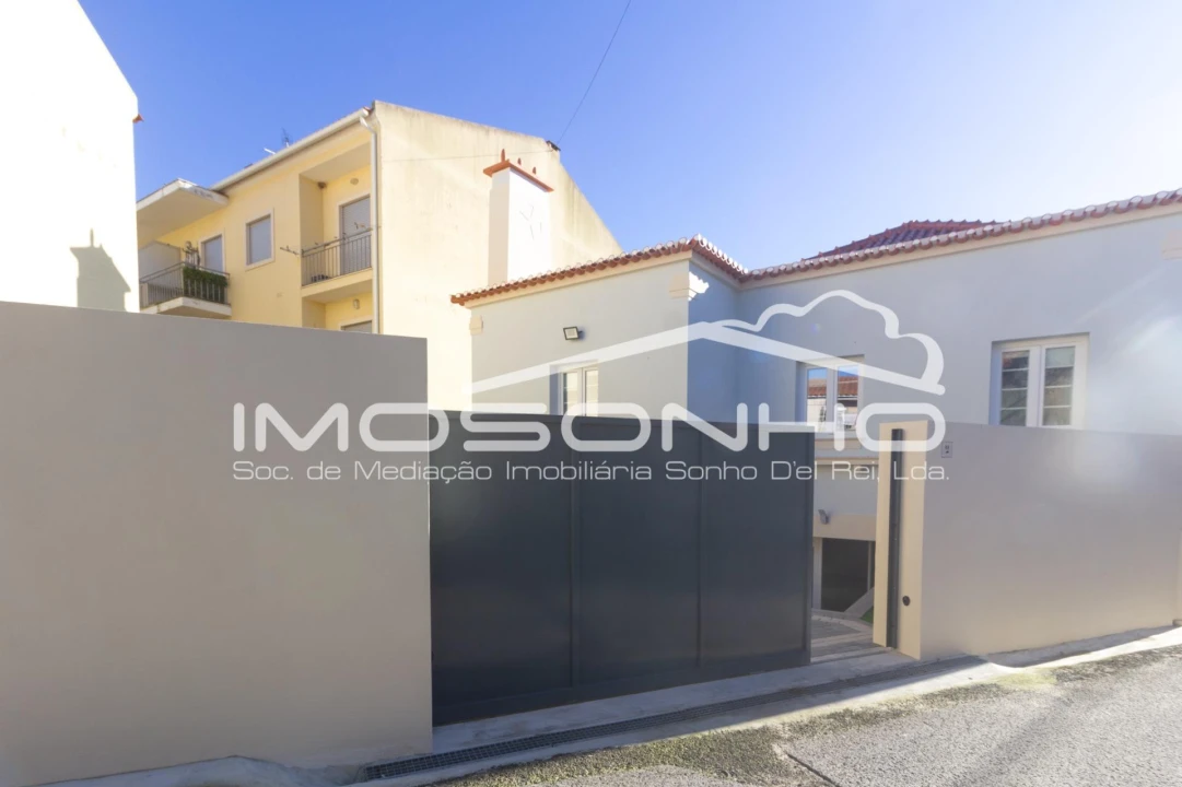 Moradia T5 para Venda em Valado dos Frades Foto 31