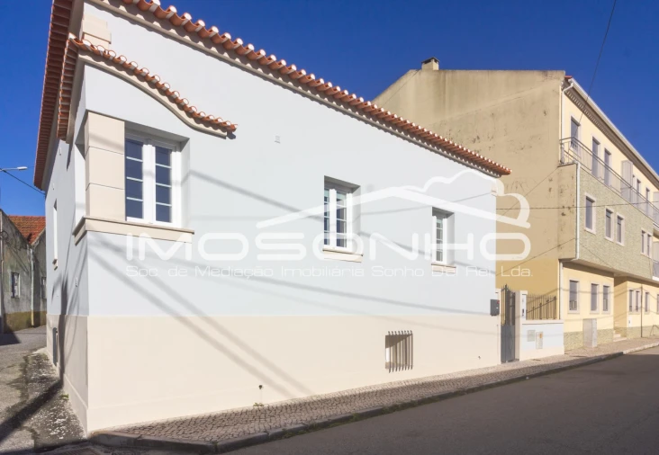 Moradia T5 para Venda em Valado dos Frades Foto 30