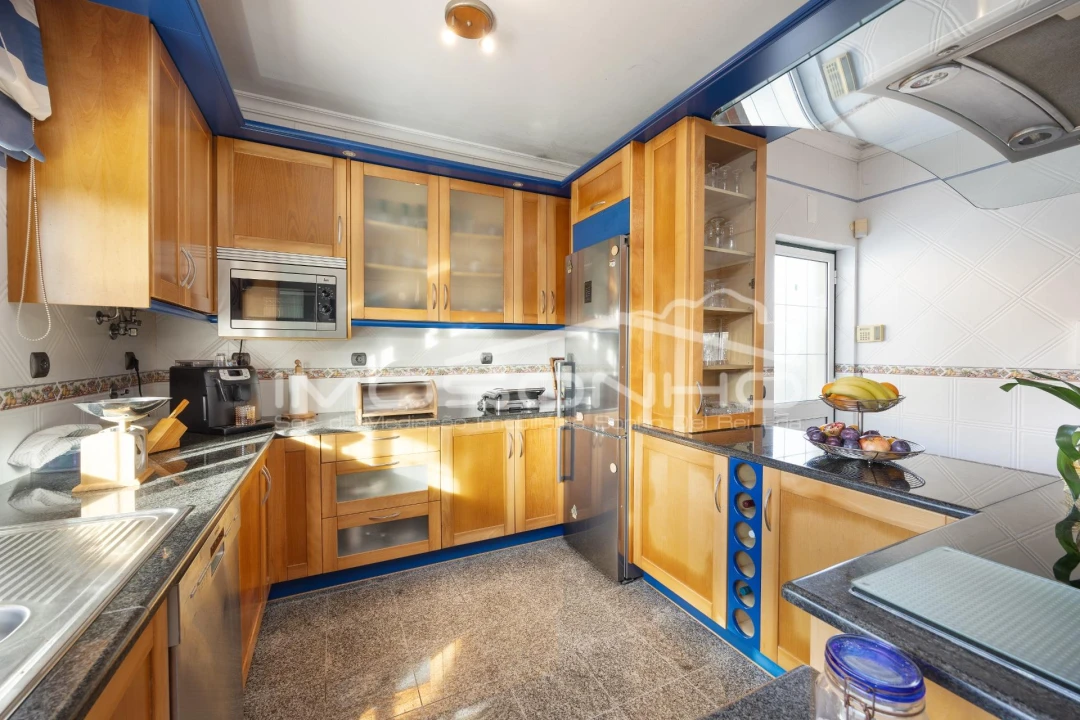 Moradia T4 para Venda em Marinha Grande Foto 9