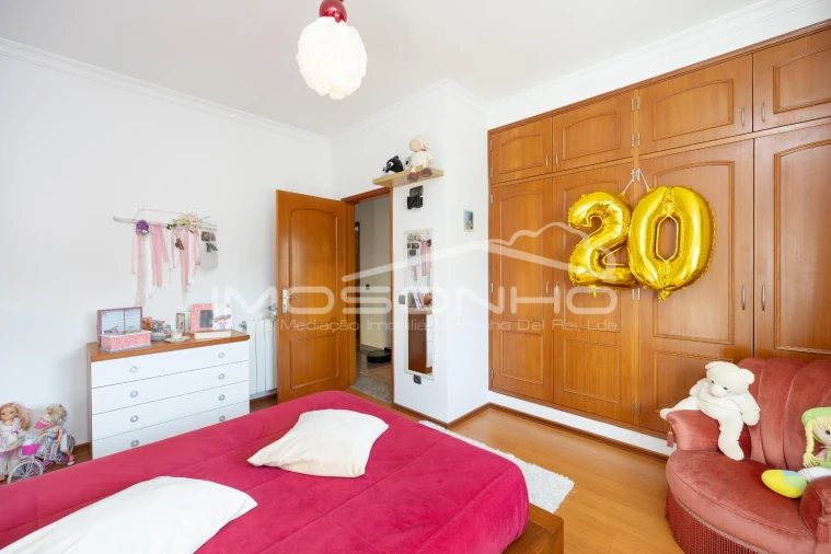 Moradia T4 para Venda em Marinha Grande Foto 17