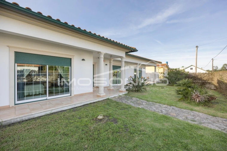 Moradia T4 para Venda em Marinha Grande Foto 28