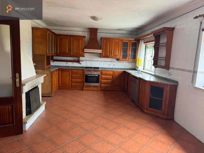 Moradia T3 para Venda em Moita Foto 3