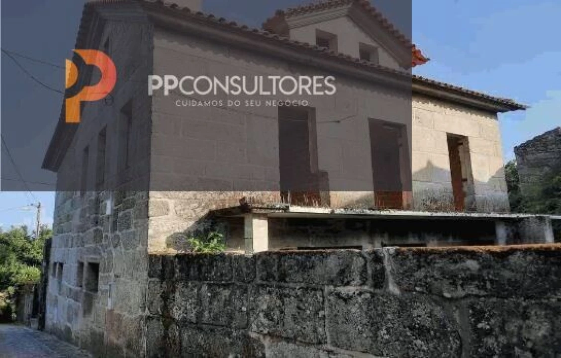 Moradia T3 para Venda em Cabanas de Viriato Foto 1