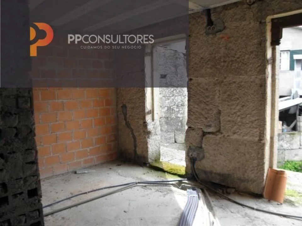 Moradia T3 para Venda em Cabanas de Viriato Foto 2