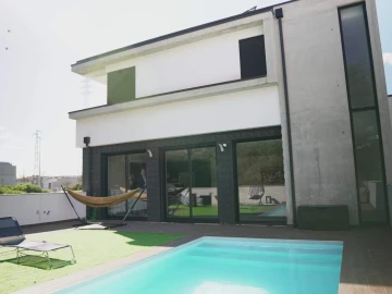 Moradia T4 para Venda em Palmeira