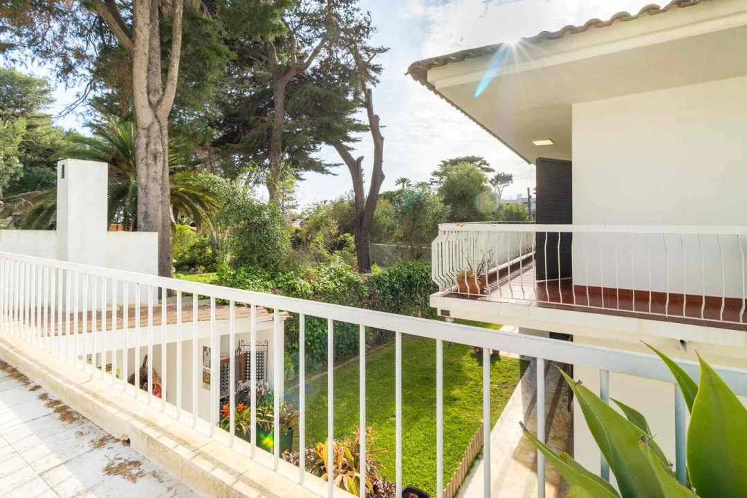 Moradia T5 para Venda em Carcavelos e Parede Foto 2