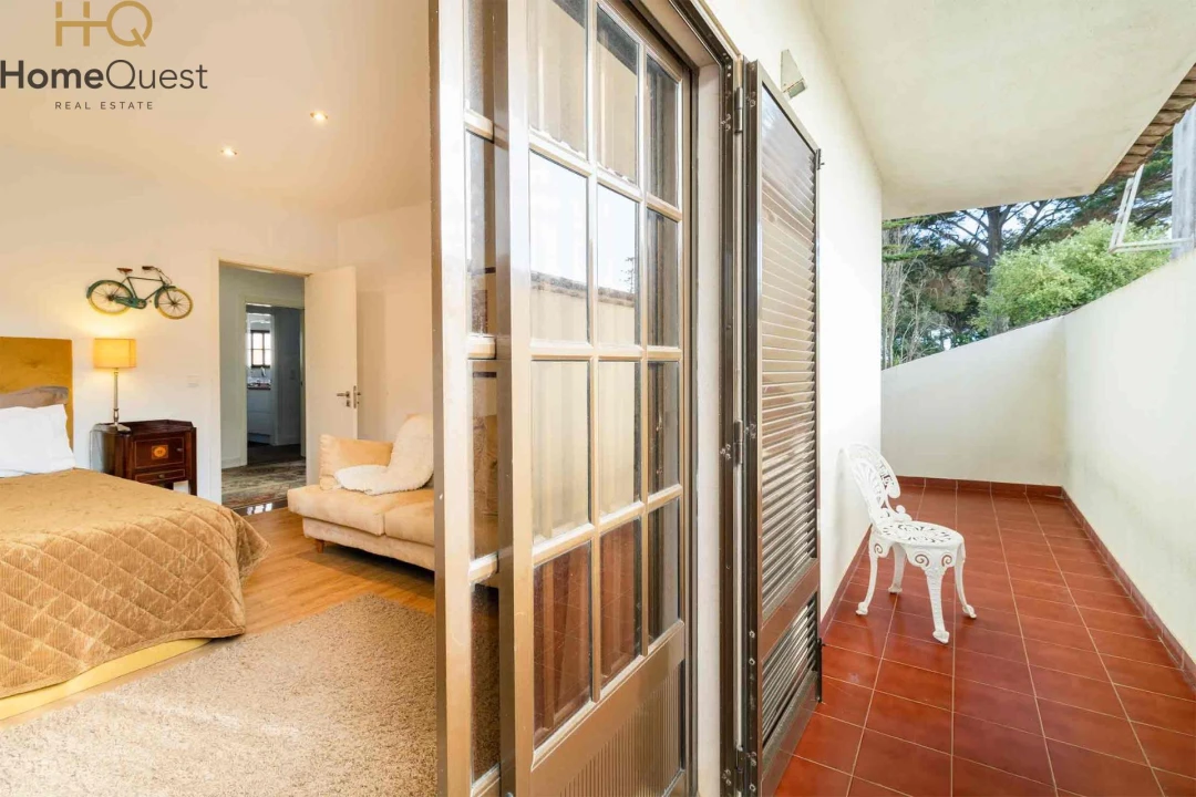 Moradia T5 para Venda em Carcavelos e Parede Foto 31