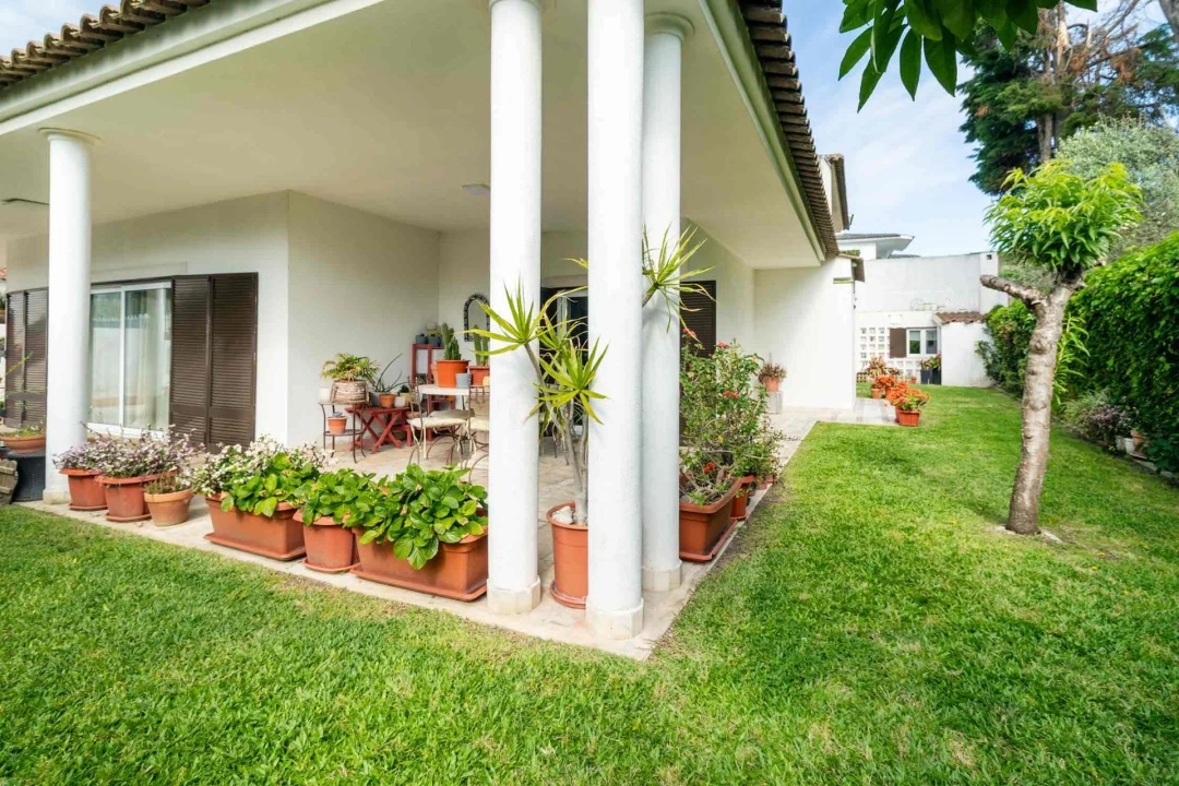 Moradia T5 para Venda em Carcavelos e Parede Foto 4