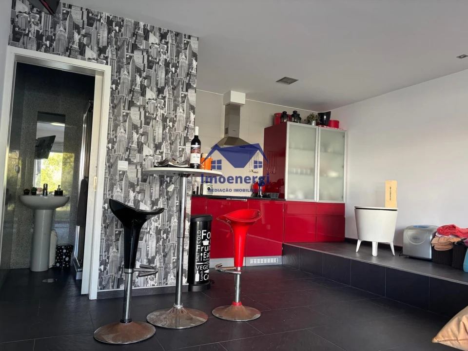 Moradia T3 para Venda em Arvore Foto 10