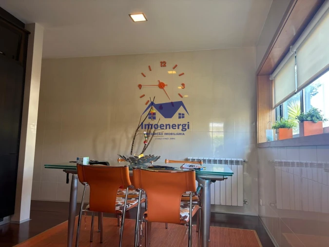 Moradia T3 para Venda em Arvore Foto 16