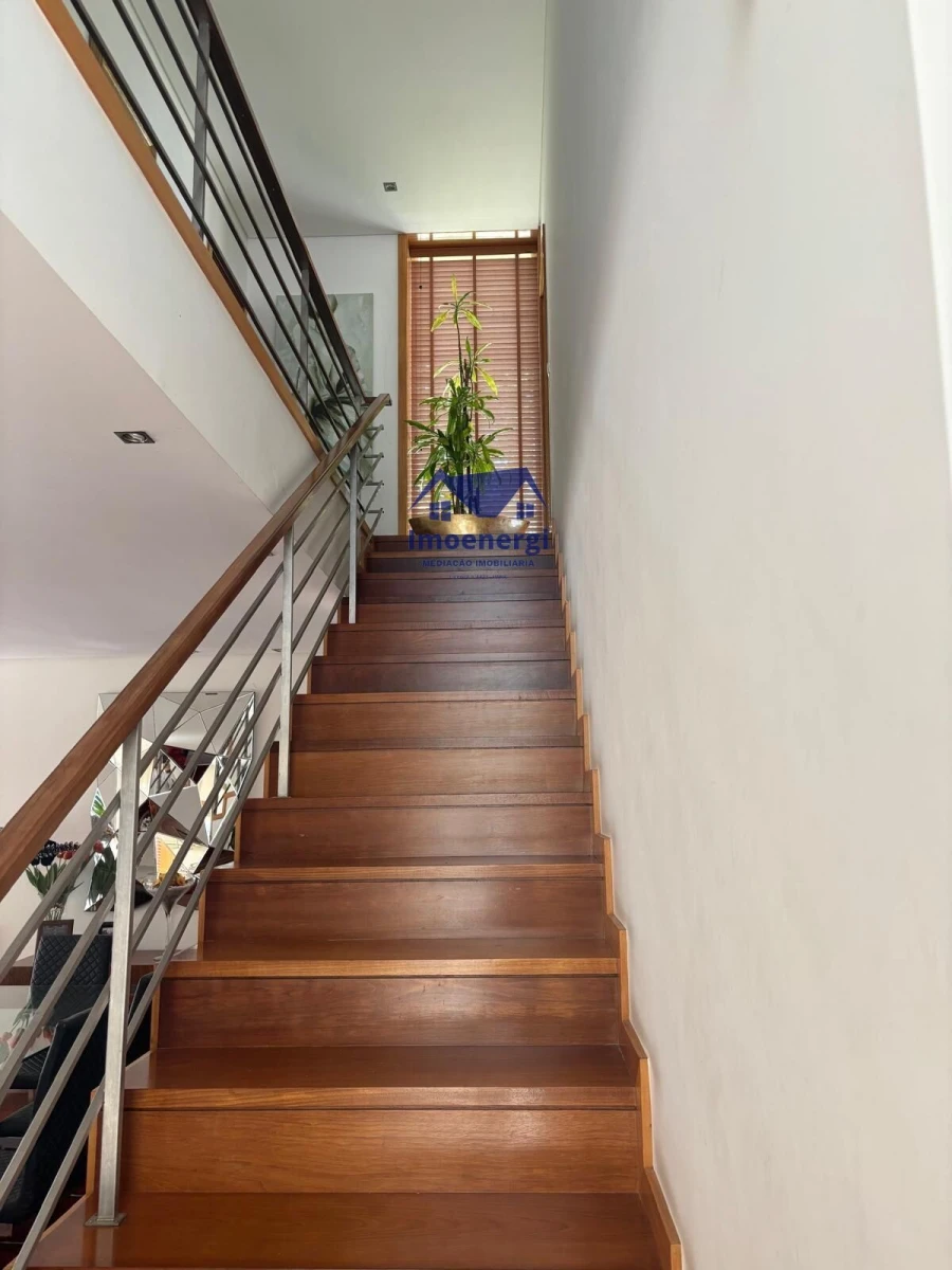 Moradia T3 para Venda em Arvore Foto 23