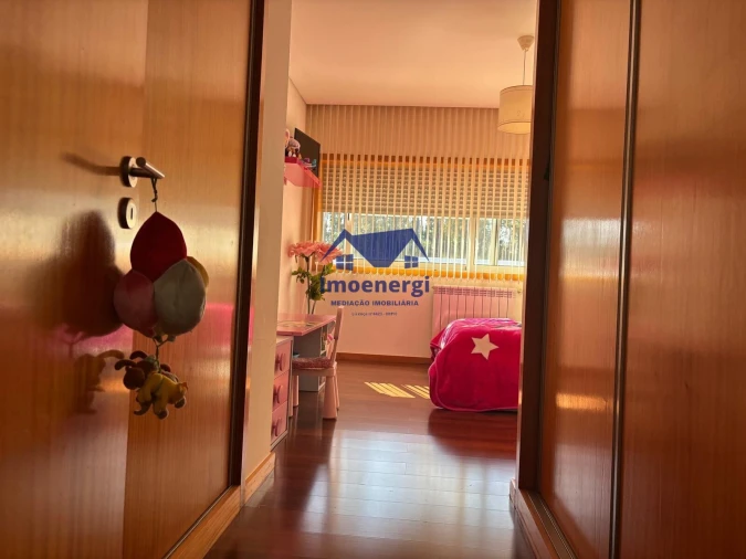 Moradia T3 para Venda em Arvore Foto 40