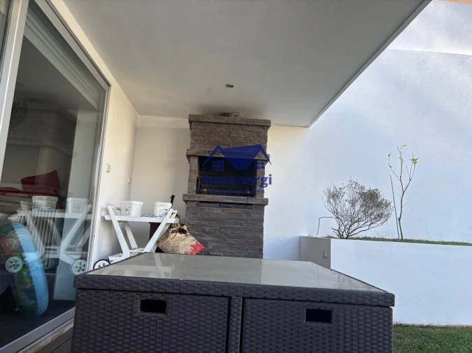 Moradia T3 para Venda em Arvore Foto 9