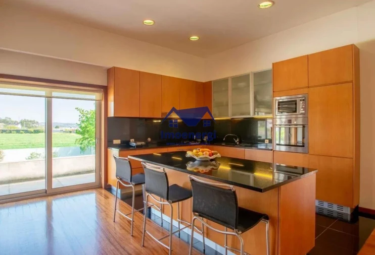 Moradia T5 para Venda em Póvoa de Varzim, Beiriz e Argivai Foto 8