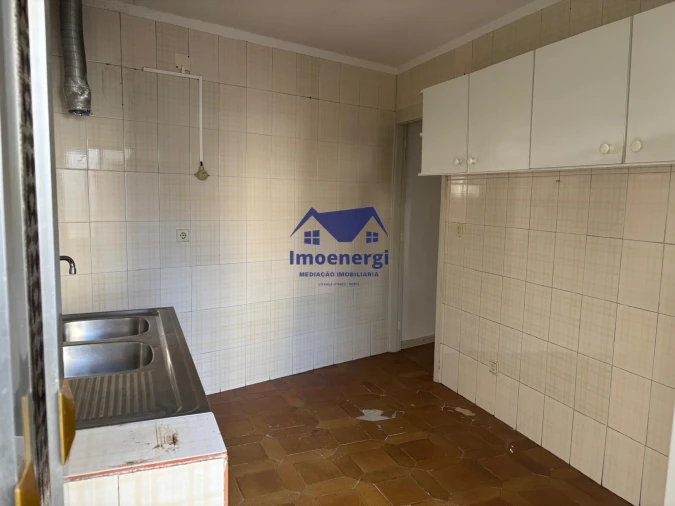 Moradia T3 para Venda em Guilhabreu Foto 23